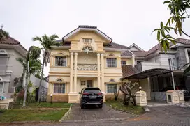 TERMURAH Rumah Virginia regency pakuwon city surabaya timur