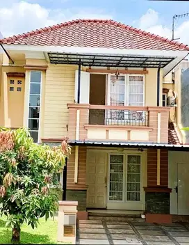 La.1018 turun harga  Disewakan Cepat Rumah   Di Legenda Wisata