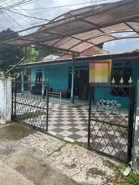 La.1094 Dijual Cepat Rumah 50 Meter Dari Jalan Utama Pemda Cibinong