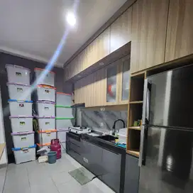 disewakan murah rumah furnish cluster Miami uk 4x15