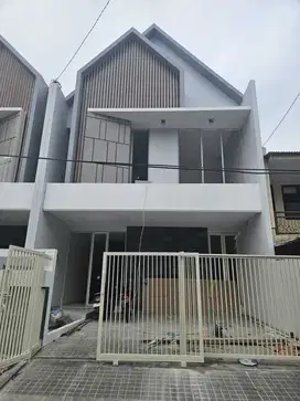 Ema245 Dijual Rumah Gress Modern di Manyar Dekat Ke Raya Merr