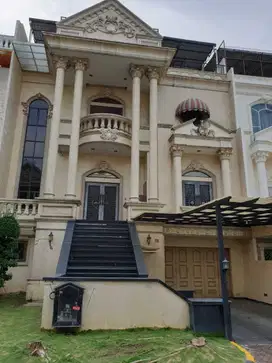 Dijual Rumah Mewah Komplek The Palace Fully Furnished