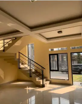 Rumah Baru 2 Lt / Belum Pernah Dihuni Taman Surya Soetta Bandung