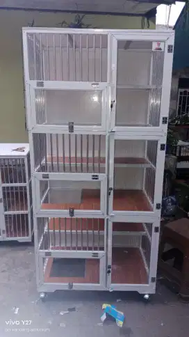 Kandang kucing 3 ruang pintu samping