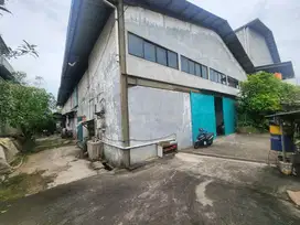 Gudang Siap Pakai Mangga Ubi Luas 1600 Dekat Peternakan Kapuk