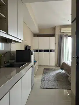 Dijual apartemen Atria  Gading Serpong,Paramount