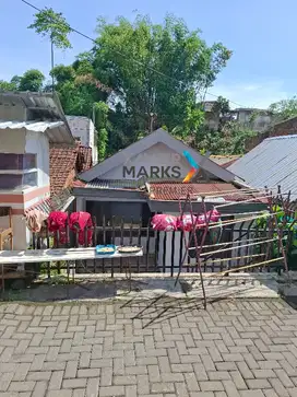 DIJUAL RUMAH DIKELILINGI KAMPUS TERNAMA DI MALANG