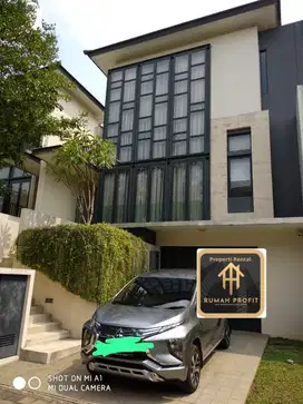 Disewakan Rumah 3 Lantai di Nava Park Dekat AEON BSD City- Tangerang