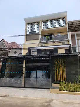 dijual cepat rumah bagus 3lt siap huni di pelepah elok kelapa gading