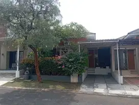 rumah semi furnished di Ivy Park, Citraland BSBcity, Semarang