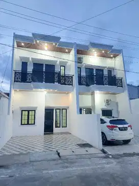 Rumah mewah di Klipang Semarang