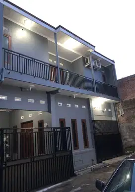 Rumah 2 Lt Cluster Dinar  Meteseh Tembalang Semarang Timur dkt UNDIP