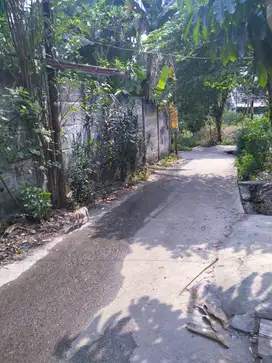 Tanah kebun bagus untuk cluster dekat 2 pintu tol di limo depok