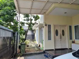 Rumah Bagus Siap Huni di kawasan Strategis Lebak Bulus - JakSel