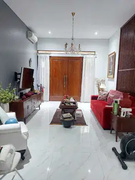 Rumah Mewah Taman Senayan Bintaro Jaya Furnished Bisa KPR