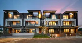 Rumah Mewah Kawasan Elit Jakarta Barat Konsep Private Villa