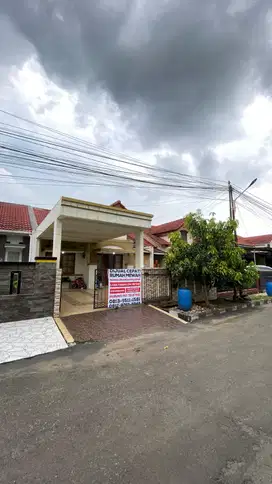 Rumah Mewah DEKAT SUMMARECON Adipura 2 Luas 174mtr, 1.4m