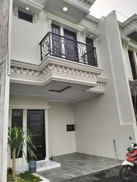 Bismillah dijual rumah cluster akses mobil di jln Kahfi 1 Ciganjur