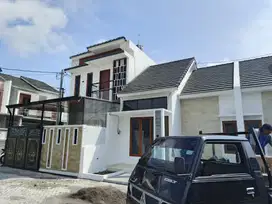 Rumah 2 Lantai Modern 600 jt-an Colomadu Barat Pabrik Gula