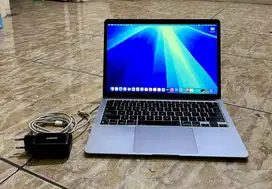 Macbook air m1 8/256