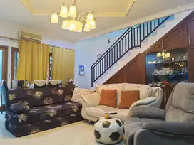 Dijual Rumah 2 Lantai Rapi Siap Huni Di Serpong Villa Melati Mas