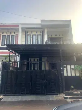 Dijual murah rumah 2 lantai bebas banjir. Jati Asih, Bekasi