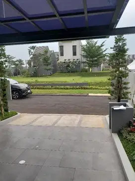 Rumah 2 Lantai dengan backyard luas Bukit Golf Lagoon Park Cibubur