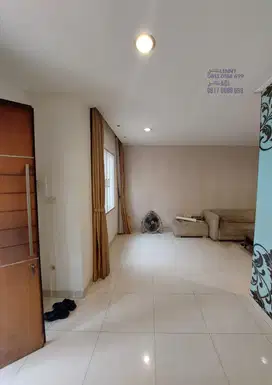 Disewakan cepat rumah mutiara taman palem hadap utara