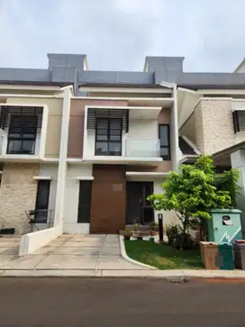 Jual Rumah Unit Jarang Ada Di Cluster Burgundy The Orchard Summarecon