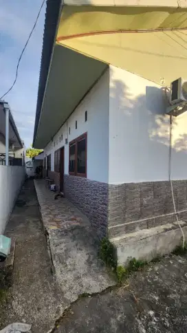 Dijual cepat kontrakan 3 petak dekat kampus unp gadut