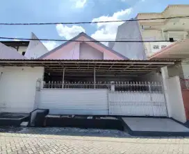 Klampis Semolo‼️Jual Rumah Lebar 11 meter dekat Galaxy Mall
