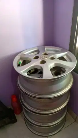 Jual velg OEM Toyota Agya ring 14x100