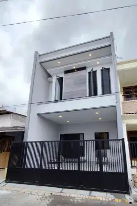 Mulyosari-Bisa KPR‼️Jual Rumah Baru Dekat Pakuwon City