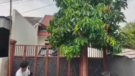 Dijual rumah d ceger jakarta timur