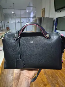 Tas Fendi by the way authentic