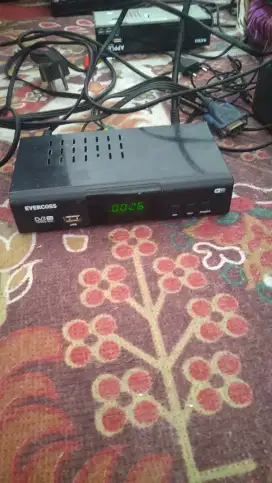 Stb set box tv analog merk evercoss