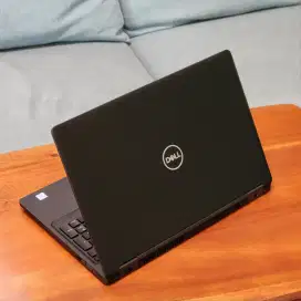 Laptop Multimedia Core i5 7th DELL 5580 Numeric Keyboard Siap Kerja