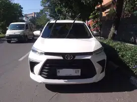 T.NEW AVANZA E 1.3 CVT