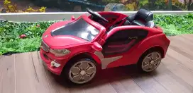 Dijual Mainan Mobilan Listrik Anak
