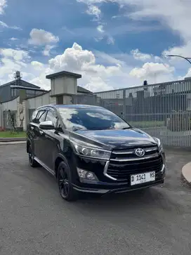 Venturer 2.4 At Diesel 2019 Hitam Kredit Dp.75Jt