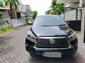 DIJUAL TOYOTA KIJANG INOVA HITAM 2,4 V AT