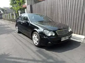 Mercedes-Benz C240 2006 Bensin