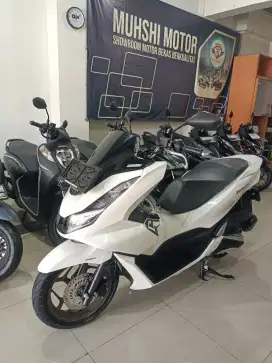 PCX 160 ABS KEYLESS TAHUN 2023, ISTIMEWA
KM 9 RIBU, MUHSHI MOTOR