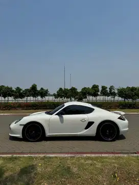 Porsche Cayman 2011 Bensin
