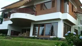 Dijual Villa di Lembang, Termurah di Kelasnya, View Gunung, Sawah