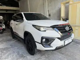 Toyota Fortuner VRZ TRD 2019