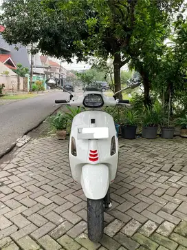 Vespa Sprint S Iget ABS Facelift low km like new