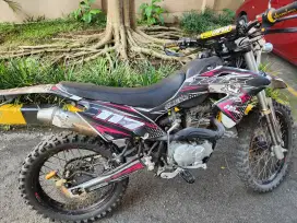 Viar 200 Cros Siap Gas