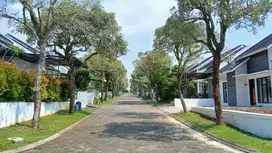 Dijual Cepat Rumah Luas Posisi HOOK 1LT BSB Village