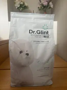 Makanan anjing putih spesial untuk bichon dan pom